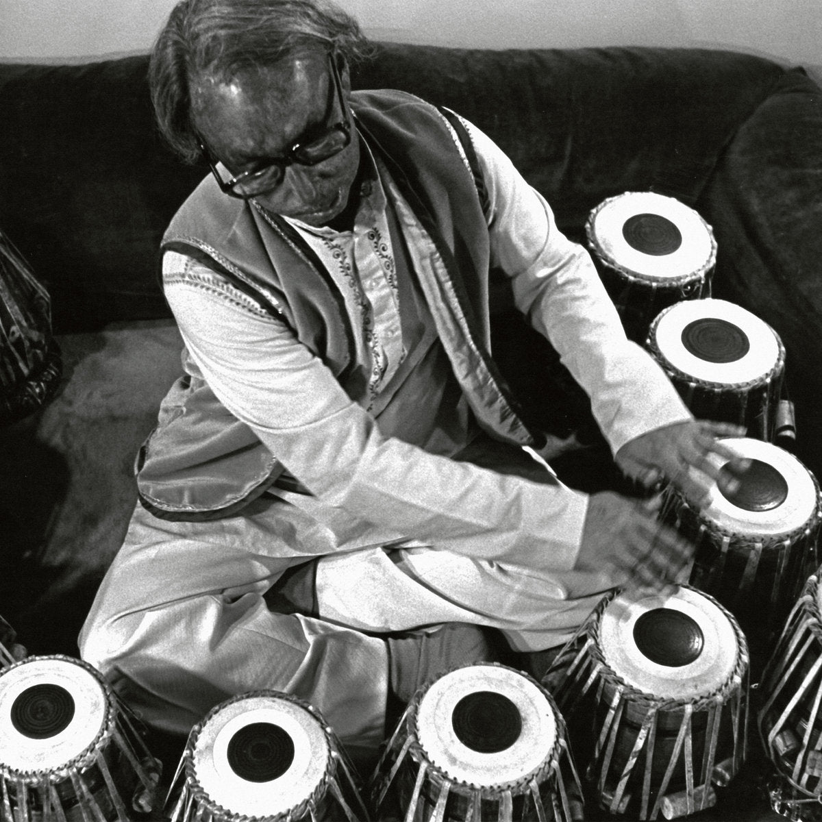 Kamalesh Maitra – Raag Kirwani on Tabla Tarang [LP]